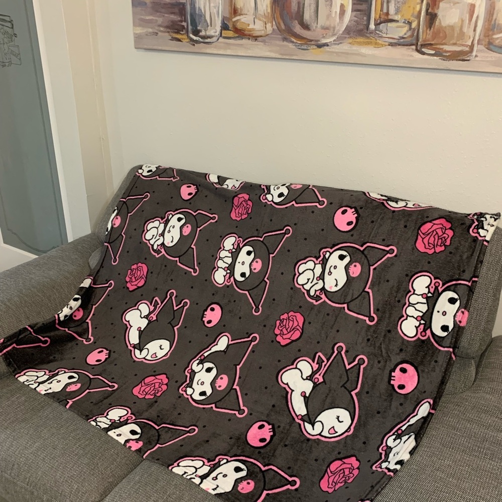 Kuromi Throw Blanket